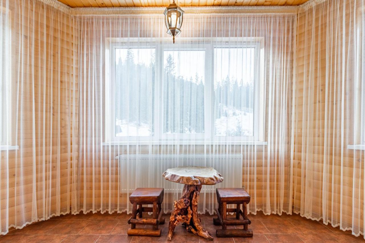 Villa Nikoletta Bukovel Esterno foto